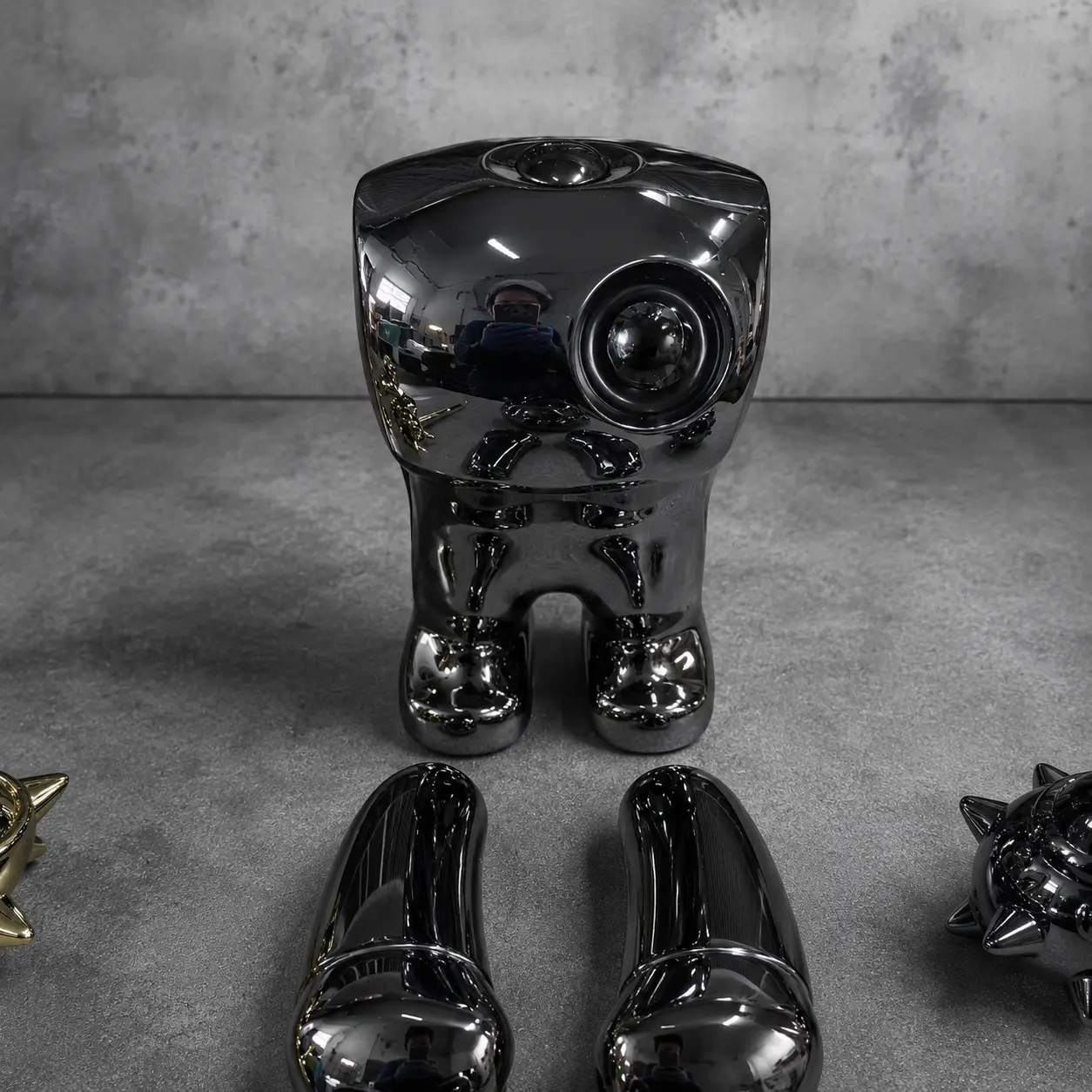 Эффект Black Chrome на автомобильных деталях